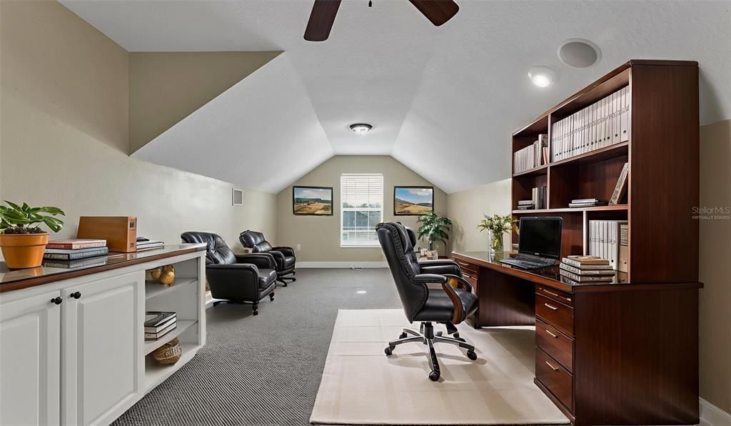 На продажу: $397,500 (4 спален, 2 ванн, 2322 Квадратных фут)