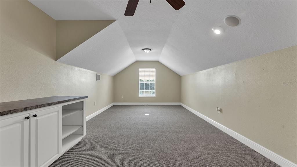 На продажу: $397,500 (4 спален, 2 ванн, 2322 Квадратных фут)