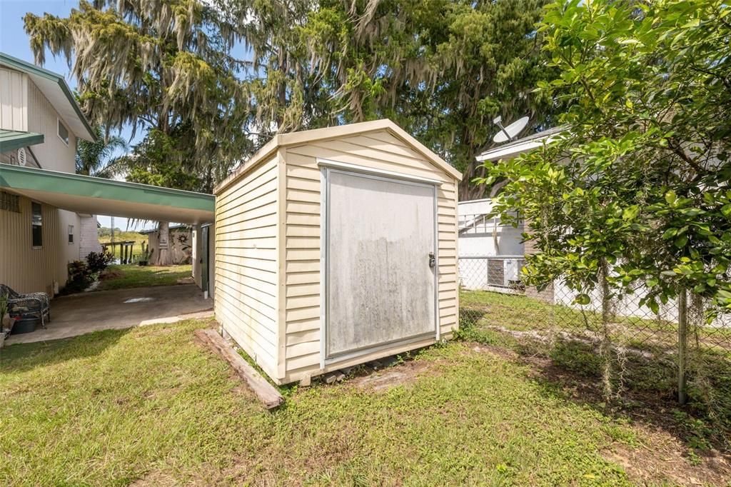 For Sale: $365,000 (2 beds, 2 baths, 1160 Square Feet)