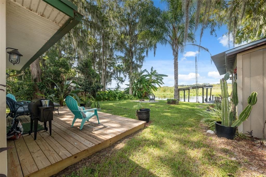 For Sale: $365,000 (2 beds, 2 baths, 1160 Square Feet)