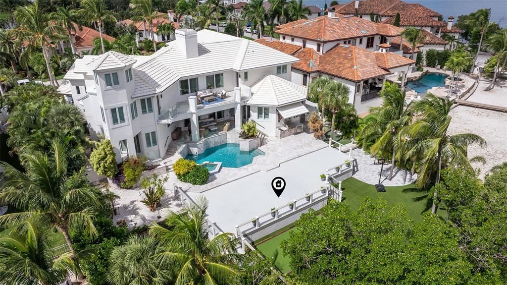 待售: $5,500,000 (6 贝兹, 5 浴室, 5542 平方英尺)