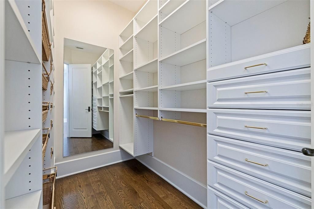 待售: $5,500,000 (6 贝兹, 5 浴室, 5542 平方英尺)