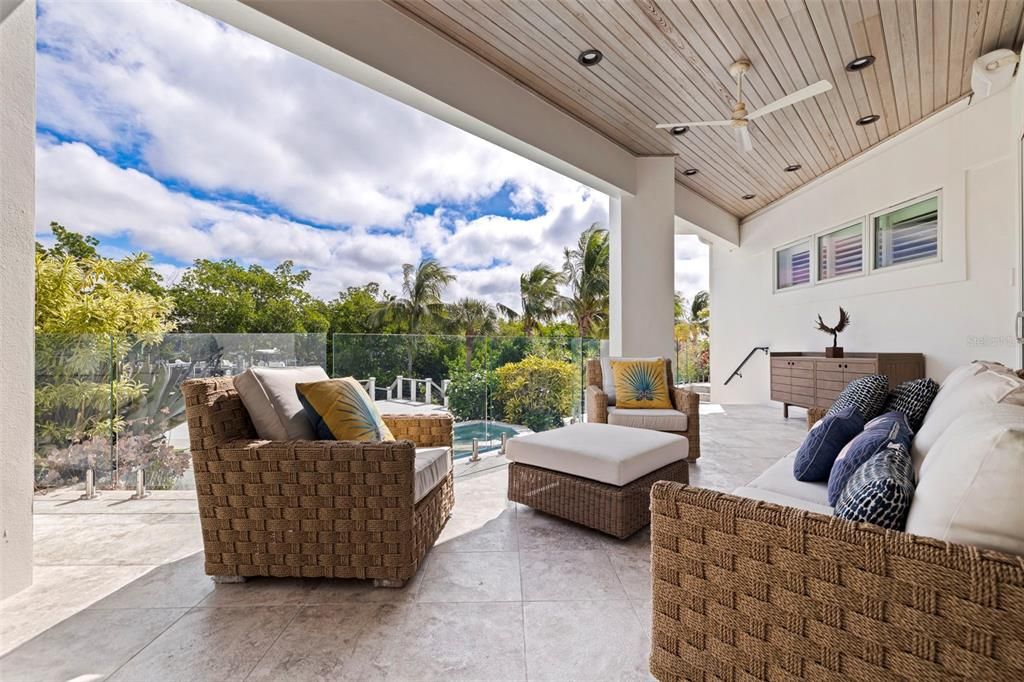 待售: $5,500,000 (6 贝兹, 5 浴室, 5542 平方英尺)