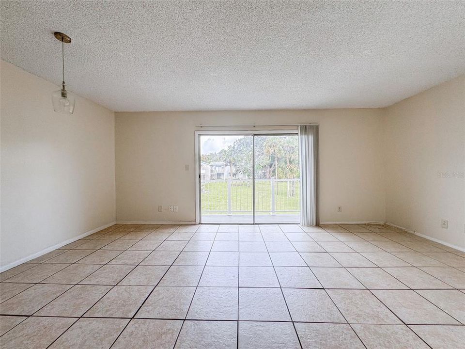 待售: $80,000 (1 贝兹, 1 浴室, 525 平方英尺)