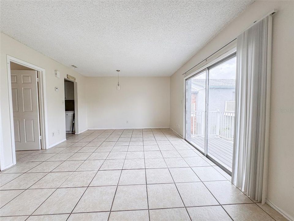 待售: $80,000 (1 贝兹, 1 浴室, 525 平方英尺)