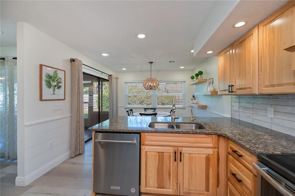 На продажу: $445,000 (3 спален, 2 ванн, 1780 Квадратных фут)