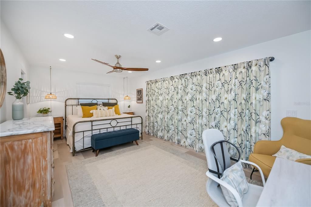 На продажу: $445,000 (3 спален, 2 ванн, 1780 Квадратных фут)