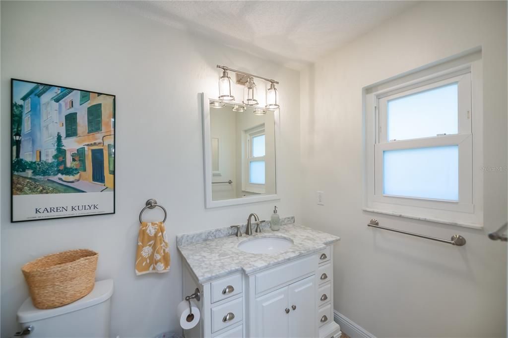 На продажу: $445,000 (3 спален, 2 ванн, 1780 Квадратных фут)