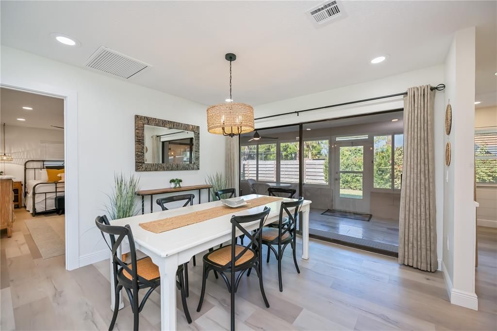 На продажу: $445,000 (3 спален, 2 ванн, 1780 Квадратных фут)