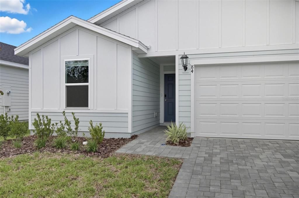 En Venta: $364,990 (4 camas, 3 baños, 1842 Pies cuadrados)