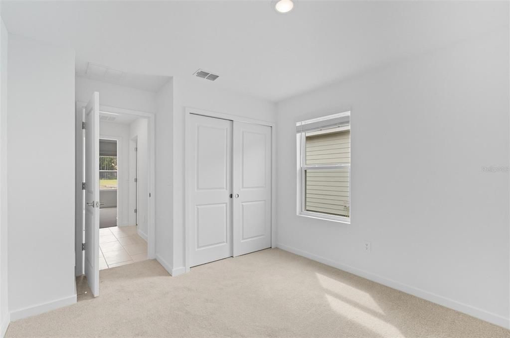 En Venta: $364,990 (4 camas, 3 baños, 1842 Pies cuadrados)