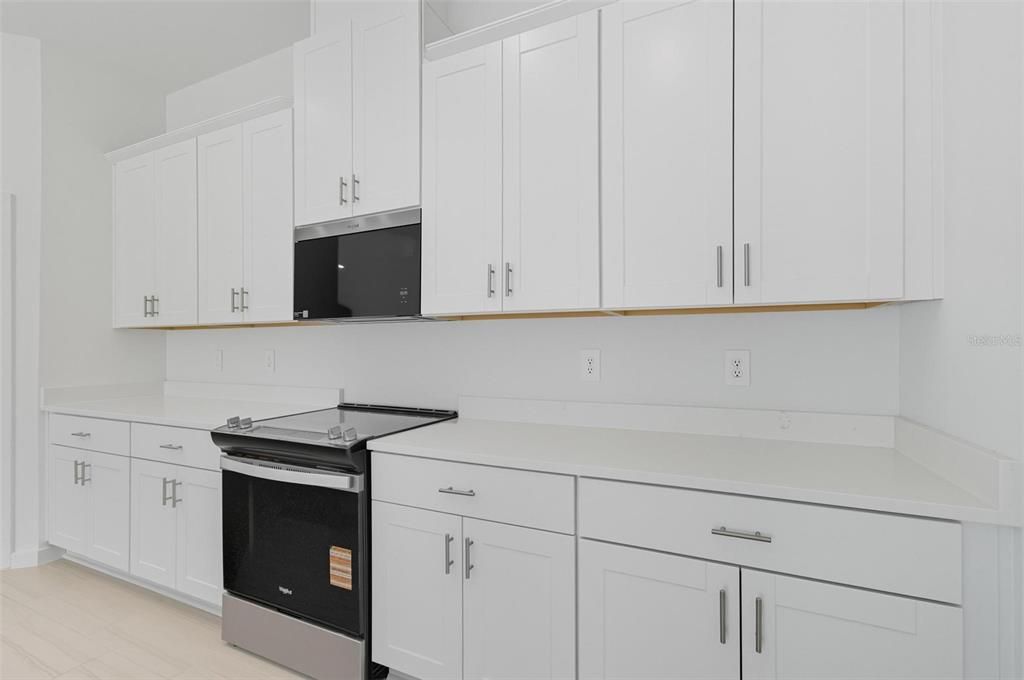 En Venta: $364,990 (4 camas, 3 baños, 1842 Pies cuadrados)