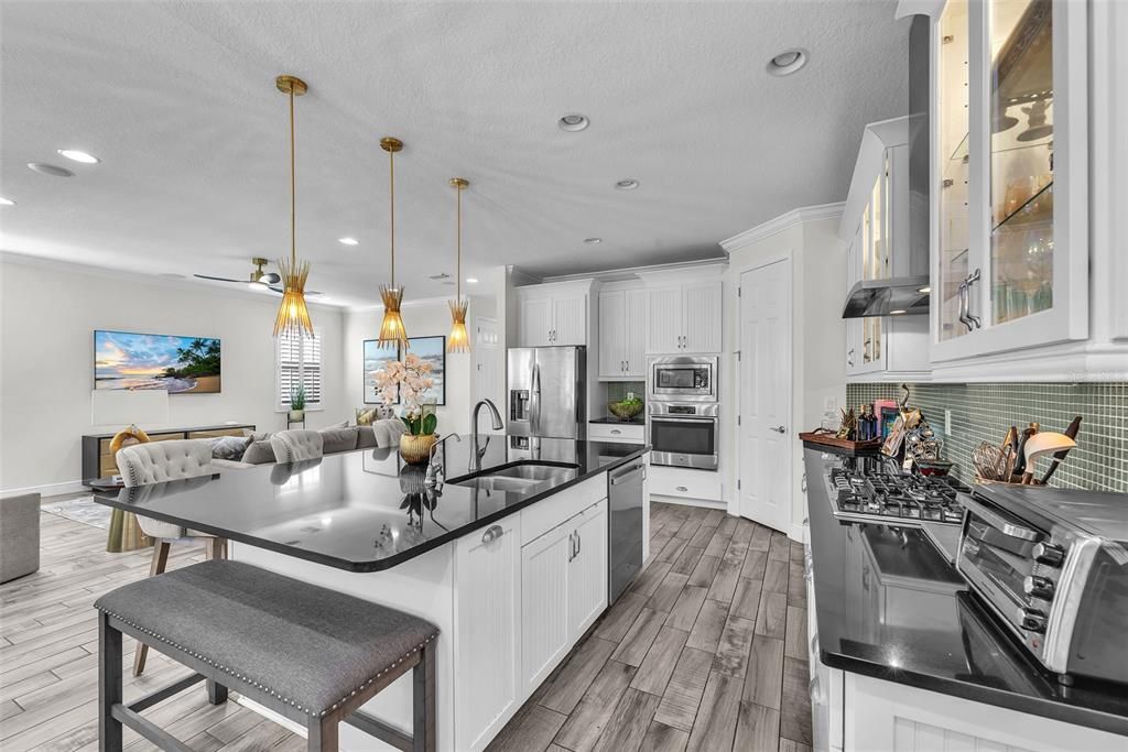 В аренду: $3,500 (3 спален, 3 ванн, 2931 Квадратных фут)