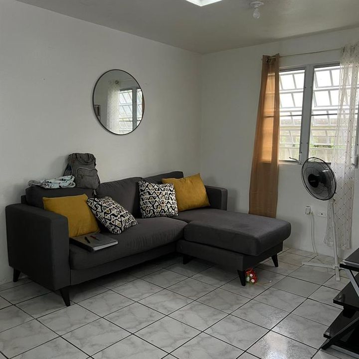 En Venta: $165,000 (4 camas, 2 baños, 0 Pies cuadrados)