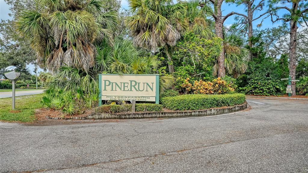 待售: $189,900 (1 贝兹, 1 浴室, 865 平方英尺)