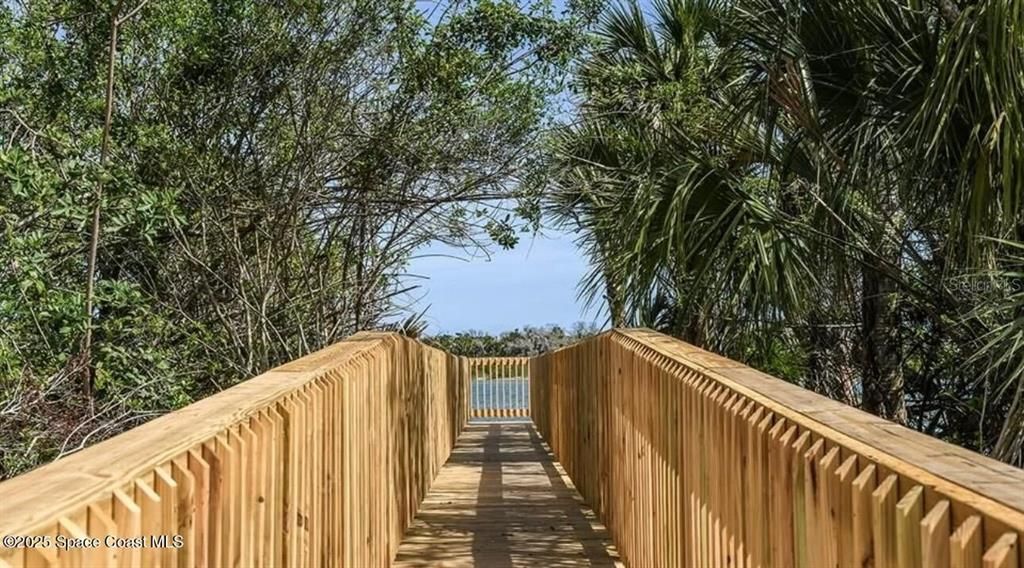 For Rent: $1,850 (3 beds, 2 baths, 1373 Square Feet)