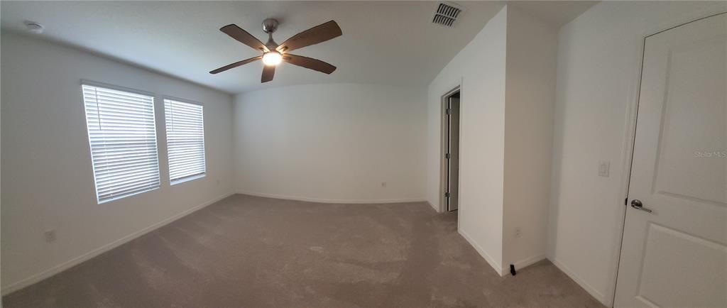 For Rent: $1,850 (3 beds, 2 baths, 1373 Square Feet)