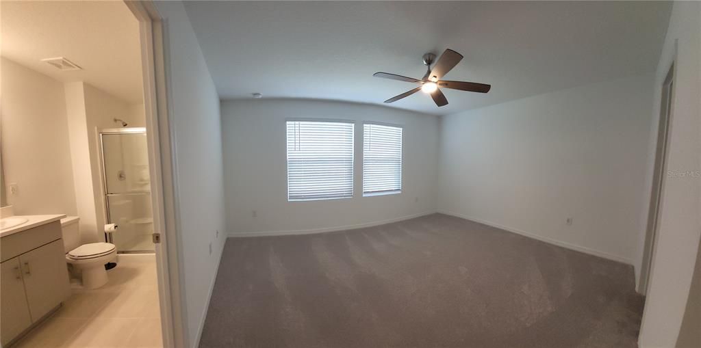 For Rent: $1,850 (3 beds, 2 baths, 1373 Square Feet)