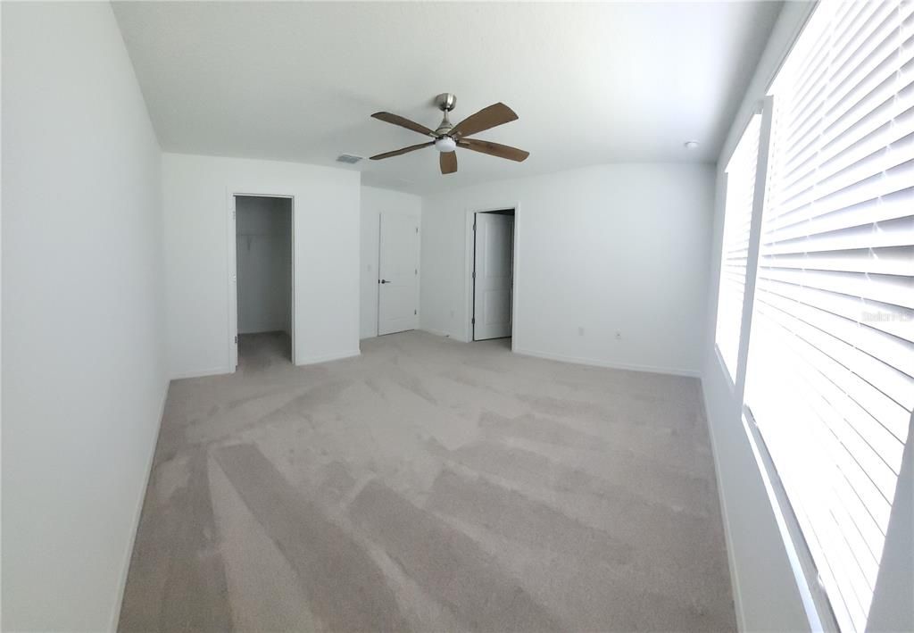 For Rent: $1,850 (3 beds, 2 baths, 1373 Square Feet)