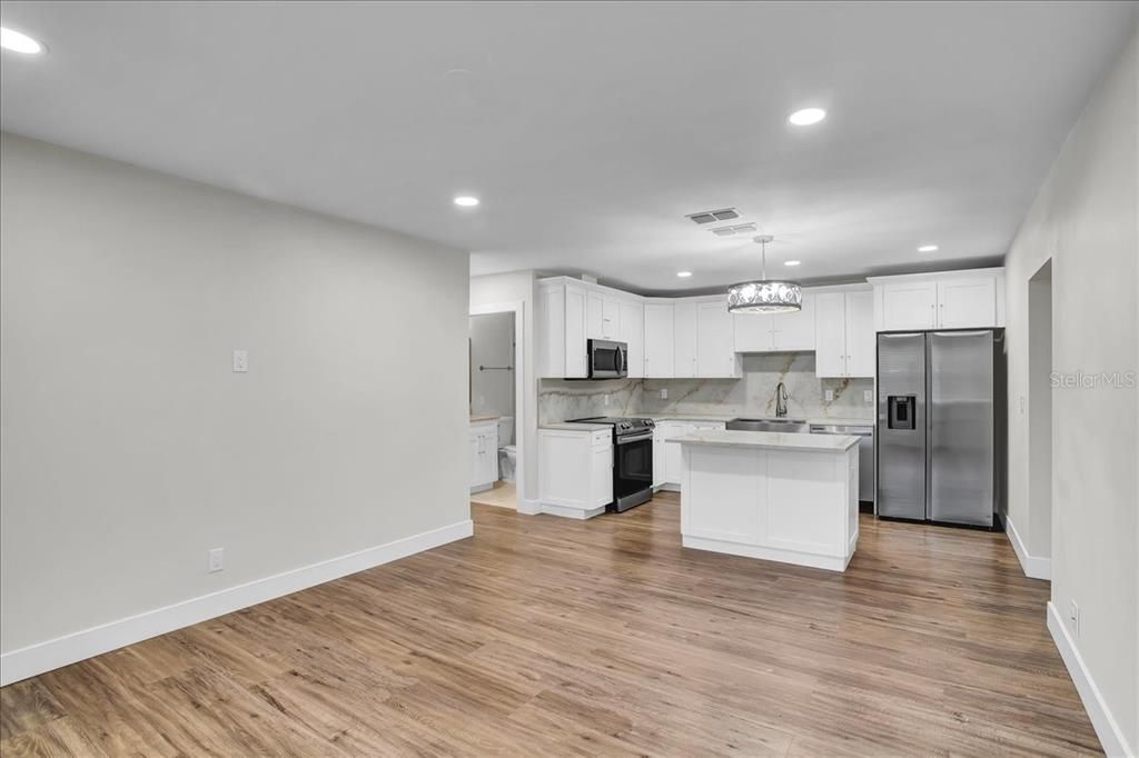 For Sale: $497,000 (4 beds, 3 baths, 1558 Square Feet)