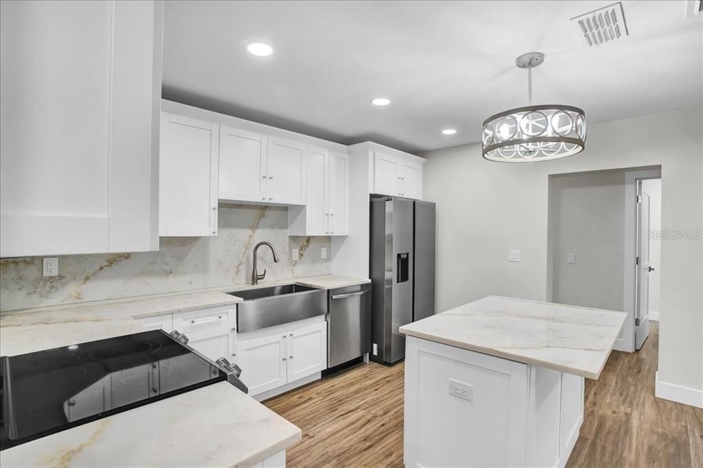 For Sale: $497,000 (4 beds, 3 baths, 1558 Square Feet)