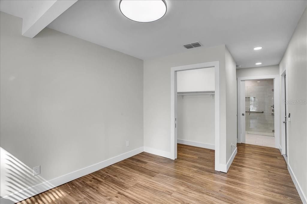 For Sale: $497,000 (4 beds, 3 baths, 1558 Square Feet)