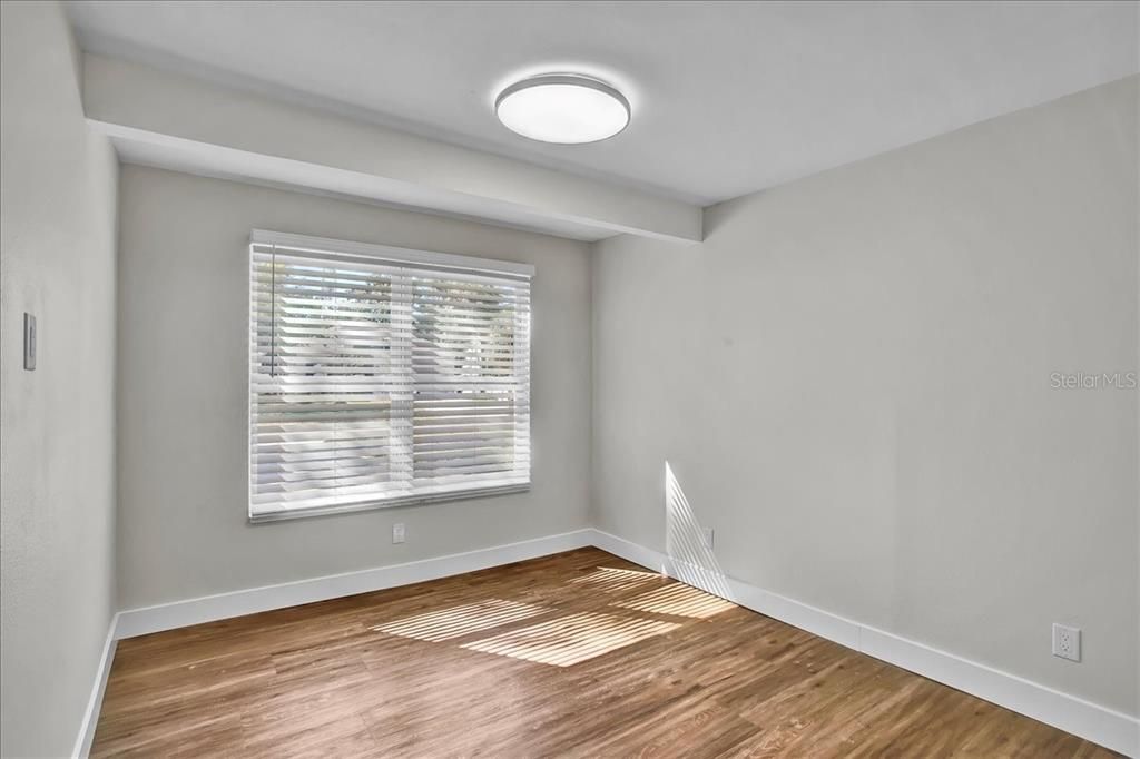 For Sale: $497,000 (4 beds, 3 baths, 1558 Square Feet)