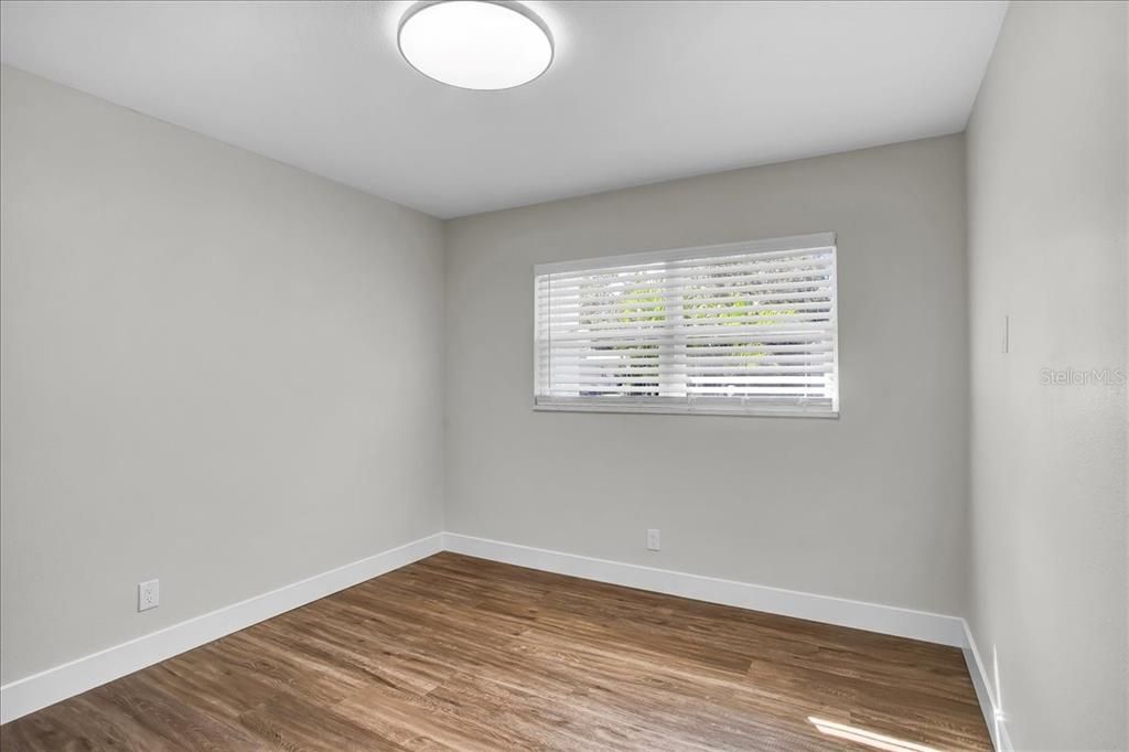 For Sale: $497,000 (4 beds, 3 baths, 1558 Square Feet)