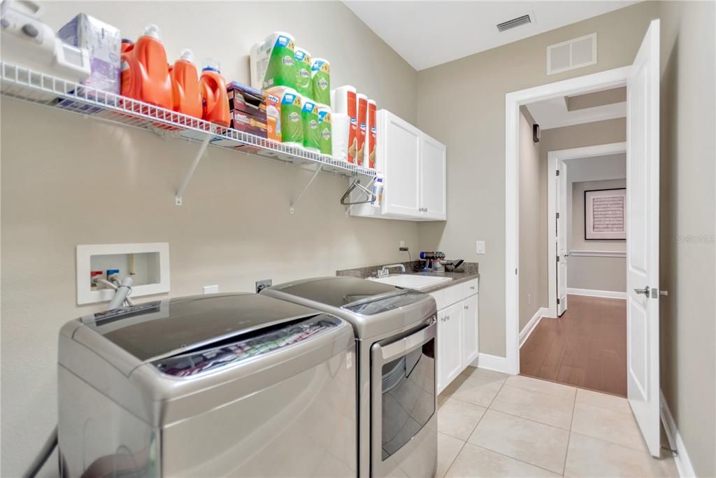 待售: $1,560,000 (4 贝兹, 3 浴室, 3475 平方英尺)