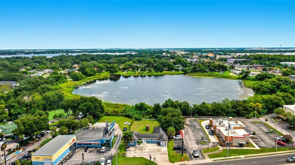 For Sale: $1,500,000 (3 beds, 2 baths, 2251 Square Feet)