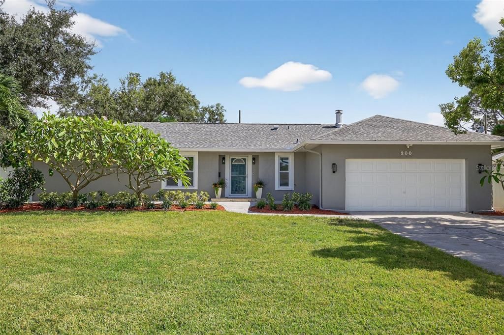 Recently Sold: $699,000 (3 beds, 2 baths, 1767 Square Feet)