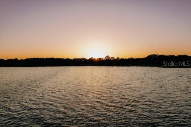 待售: $55,000 (1.15 acres)