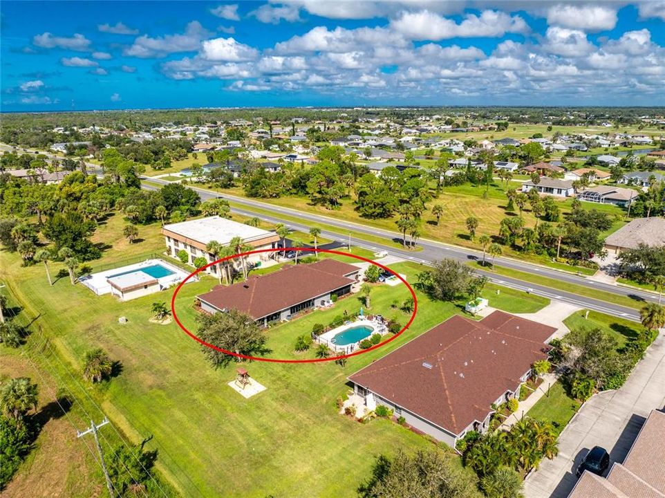 For Sale: $199,900 (2 beds, 2 baths, 1107 Square Feet)