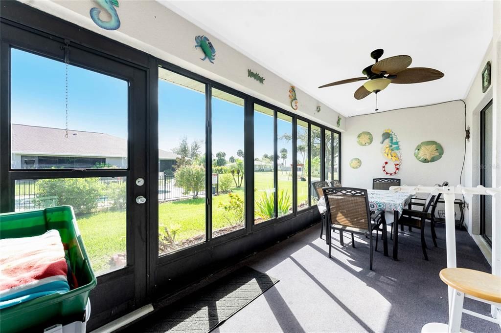 For Sale: $199,900 (2 beds, 2 baths, 1107 Square Feet)