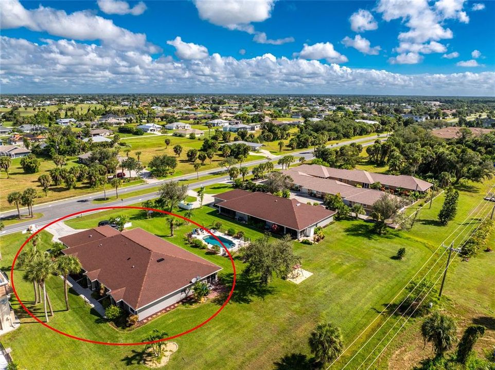 For Sale: $199,900 (2 beds, 2 baths, 1107 Square Feet)