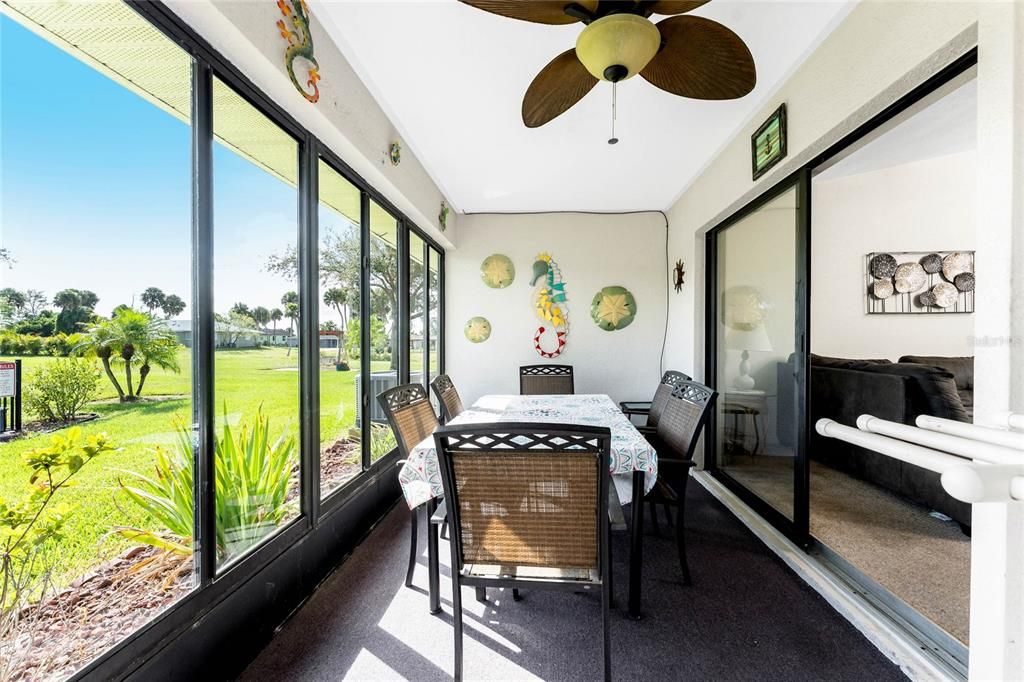 For Sale: $199,900 (2 beds, 2 baths, 1107 Square Feet)