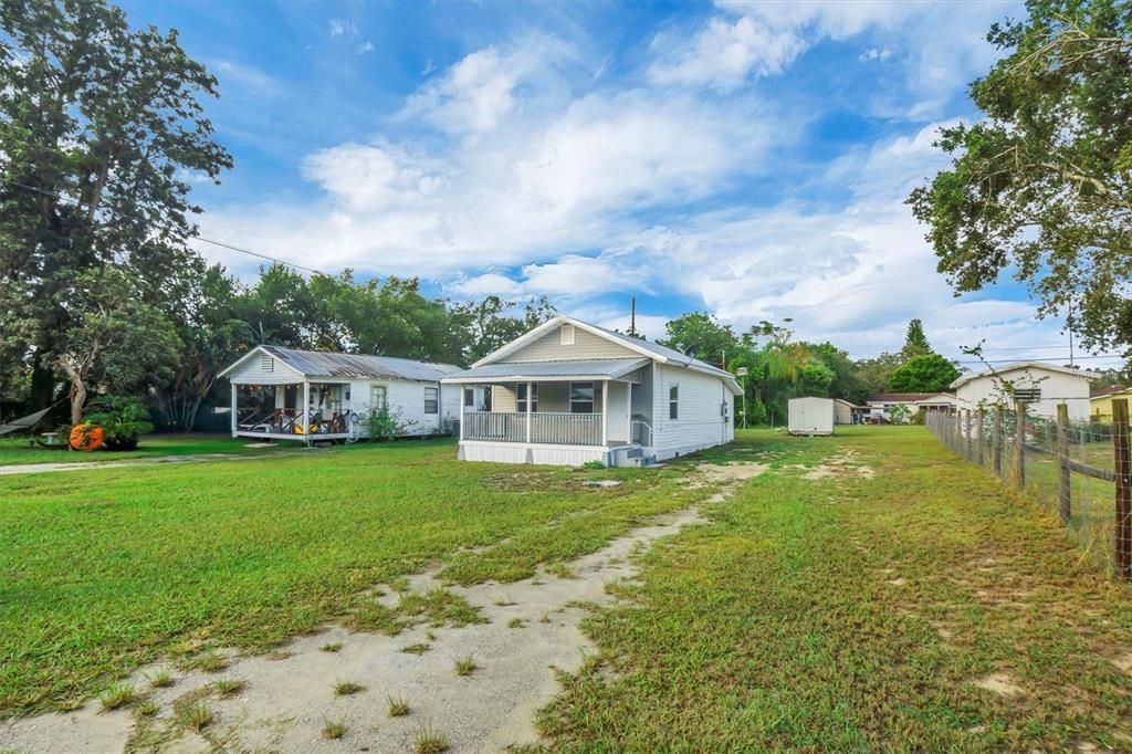 待售: $139,900 (2 贝兹, 1 浴室, 680 平方英尺)