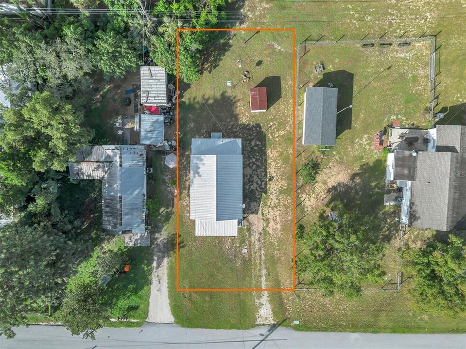 待售: $139,900 (2 贝兹, 1 浴室, 680 平方英尺)