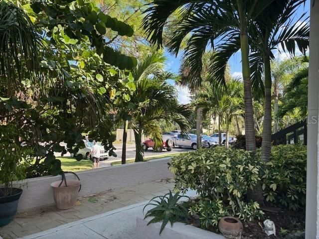 出租: $2,395 (2 贝兹, 2 浴室, 1065 平方英尺)