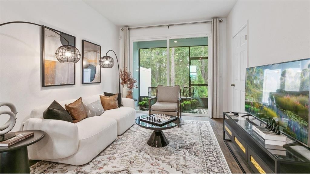 Active With Contract: $243,990 (2 beds, 2 baths, 1109 Square Feet)