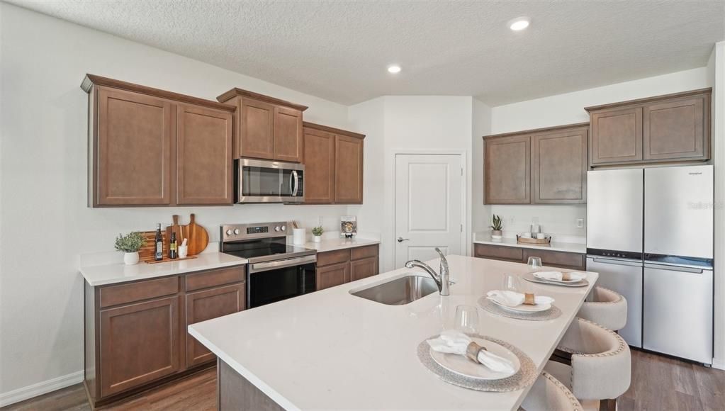 Active With Contract: $344,990 (4 beds, 2 baths, 2034 Square Feet)