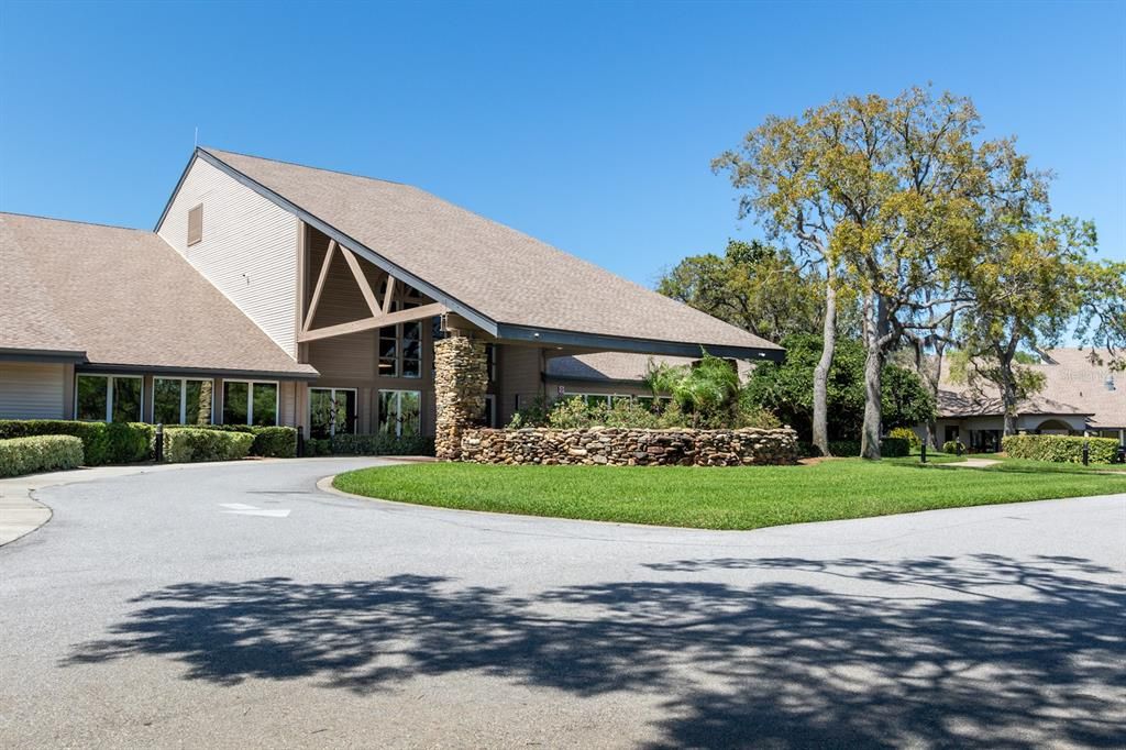 Activo con contrato: $387,900 (3 camas, 2 baños, 2010 Pies cuadrados)