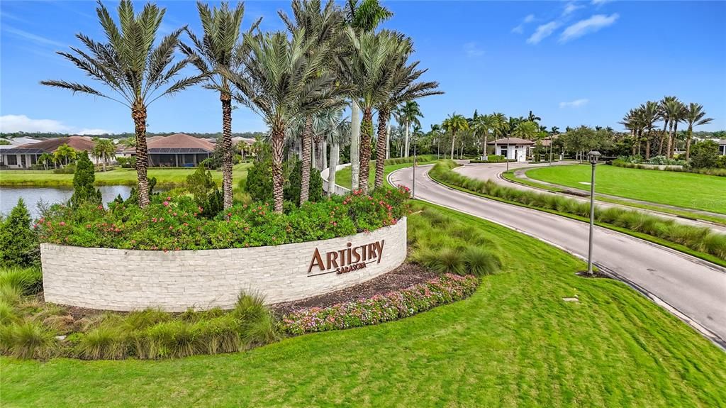 For Sale: $843,000 (3 beds, 3 baths, 2118 Square Feet)