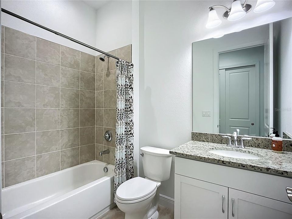 For Sale: $843,000 (3 beds, 3 baths, 2118 Square Feet)