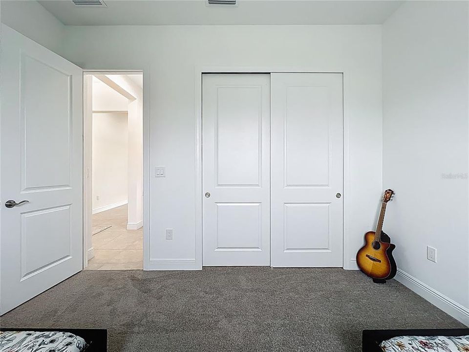 For Sale: $843,000 (3 beds, 3 baths, 2118 Square Feet)