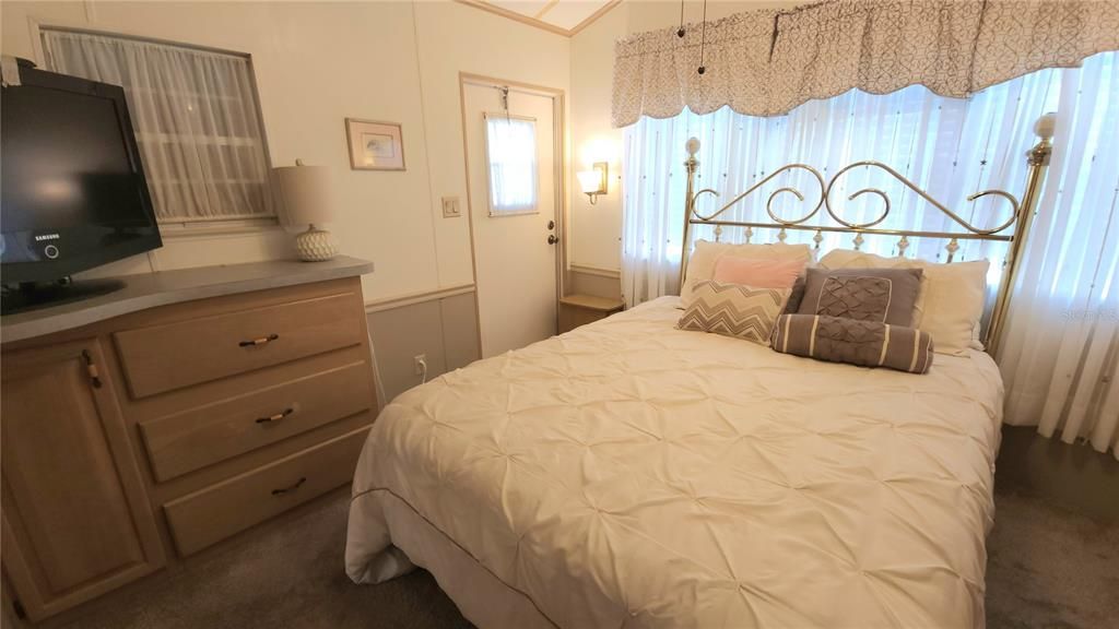 En Venta: $124,900 (1 camas, 2 baños, 816 Pies cuadrados)