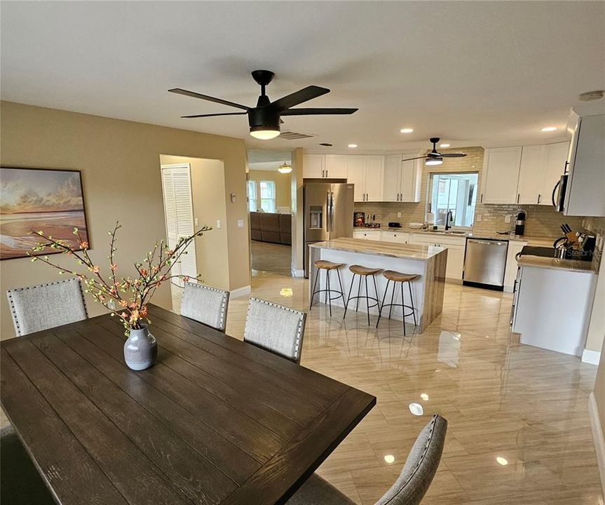 For Rent: $2,800 (3 beds, 2 baths, 1915 Square Feet)