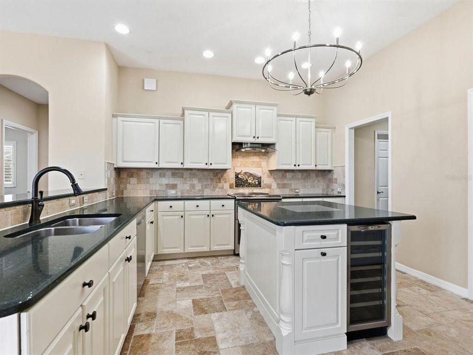 Active With Contract: $649,900 (3 beds, 2 baths, 2467 Square Feet)