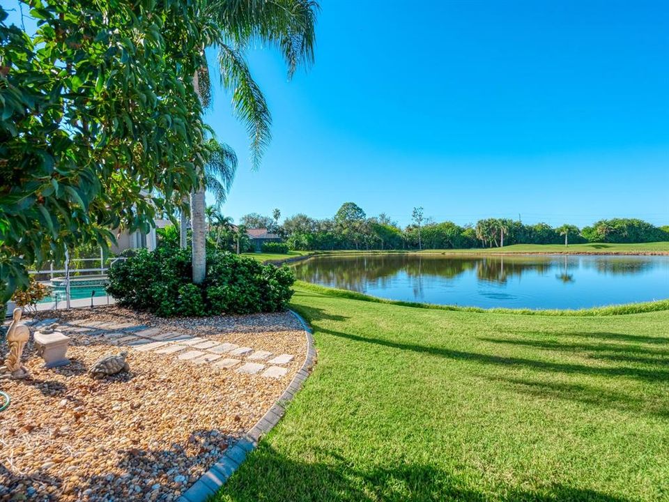 Active With Contract: $649,900 (3 beds, 2 baths, 2467 Square Feet)