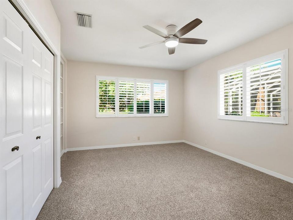 Active With Contract: $649,900 (3 beds, 2 baths, 2467 Square Feet)